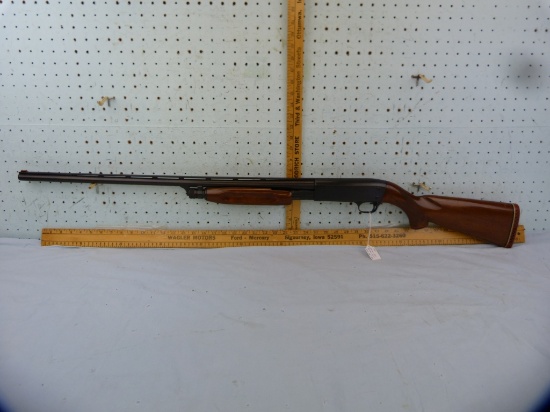 Ithaca 37 Featherlight Pump Shotgun, 20 ga, SN: 881720