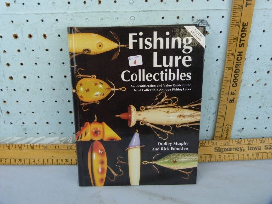 Hardcover book: "Fishing Lure Collectibles"