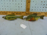 2 Weighted fishing decoys, 6
