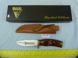Buck Custom USA Ltd Ed knife w/sheath & box, cut out blade