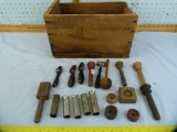 Redhead wood ammo box & variety of vintage reloading tools