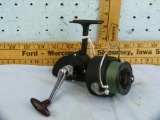 Dam Quick 330 spinning reel w/Berkley Trilene 8 lb spool