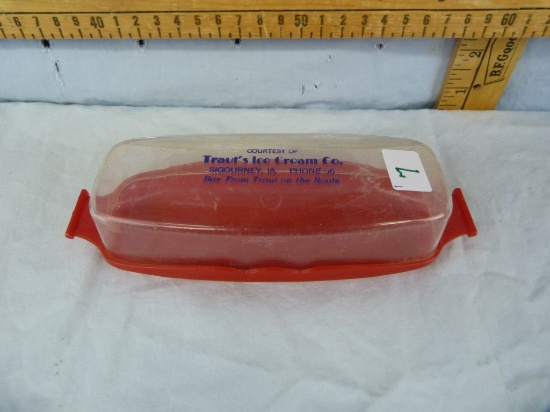 Plastic advertising butter dish, Traut's Ice Cream Co