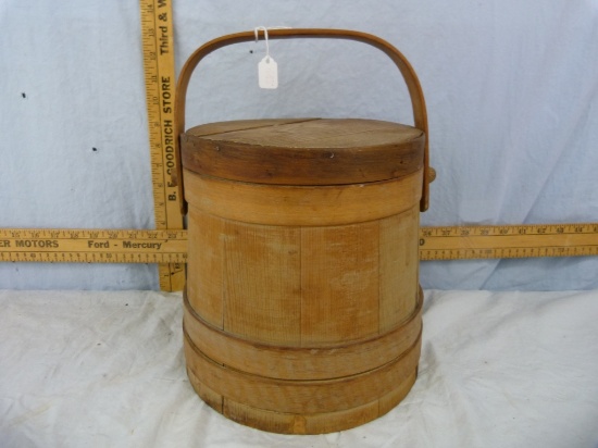 Wooden sugar bucket with lid, 9-1/2" T, base is 9-5/8" D