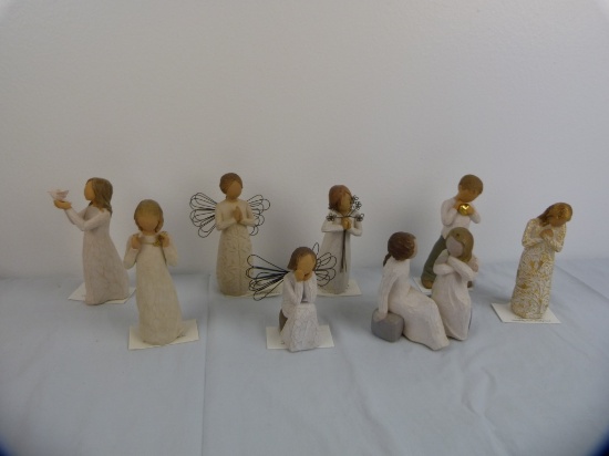 8 Willow Tree figurines -