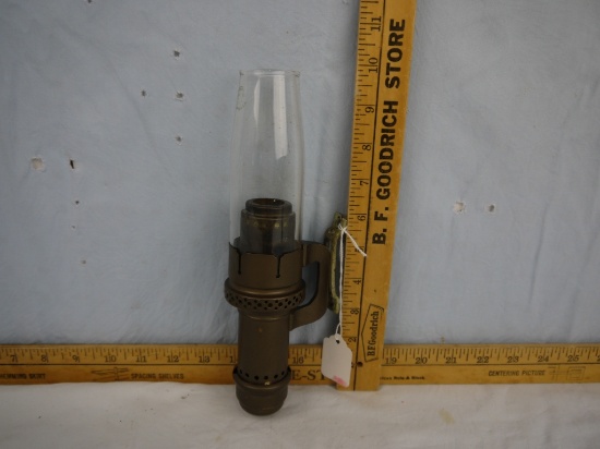 The Safety Co. New York small lamp with bracket, 10" with chimney