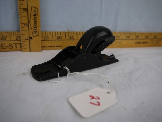 Stanley 102 wood plane, 5-3/8" long