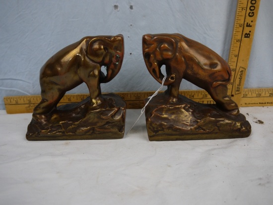 Pair of bronze elephant bookends, 5-5/8" T