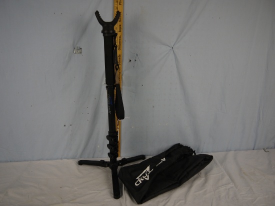 Excalibur Crossbow Stix - 25" L collapsed, 66-1/2" fully extended - like new