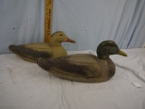 Pair Animal Trap Victor paper mache‚ Mallard decoys, Veri-lite, glass eyes, Lititz PA -