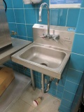 STAINLESS STEEL HAND SINK
