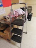 3-STEP LADDER