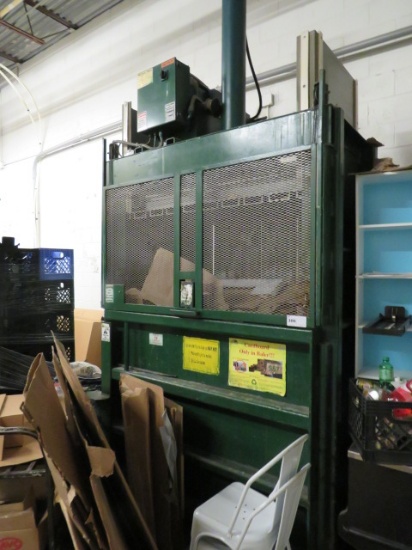 MC CLAIN E-11 60-INCH CARDBOARD BALER