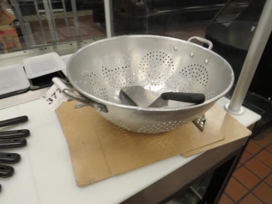 COLANDER