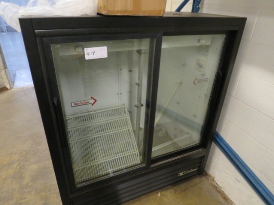 TRUE GDM-41SL-54 SELF-CONTAINED SLIDE-DOOR COOLER