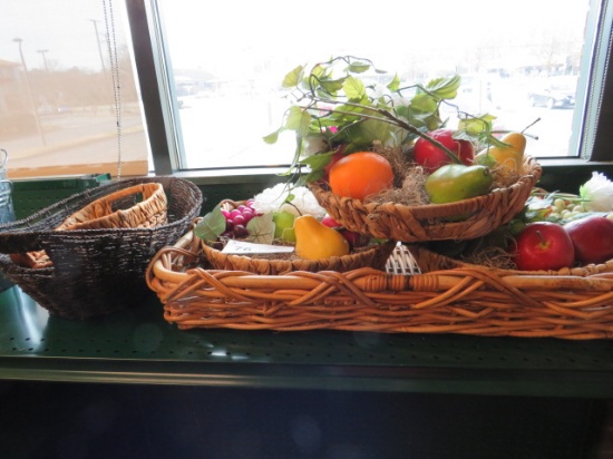 WICKER BASKETS, FRUIT BOWLS - ONE LOT
