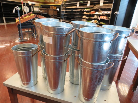 TIN FLORAL BUCKETS W/PLASTIC INSERTS