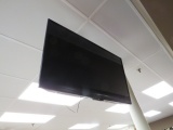 RCA FLAT SCREEN W/BRACKET
