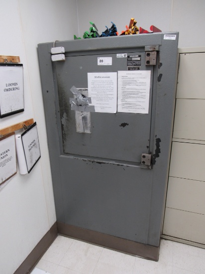 ALLIED-GARY 1-DOOR SAFE WITH COMBINATION