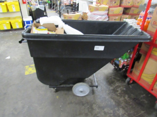 BLACK TILT-TRUCK