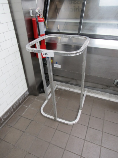TRASH BAG STAND