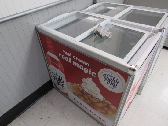 32-INCH SELF-CONTAINED SLIDE-TOP SPOT MERCHANDISER