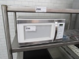 HAMILTON BEACH MICROWAVE