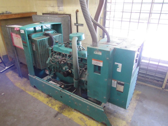 ONAN 45KW GENERATOR WITH SWITCH - 1331 HOURS MODEL 45EM 1989