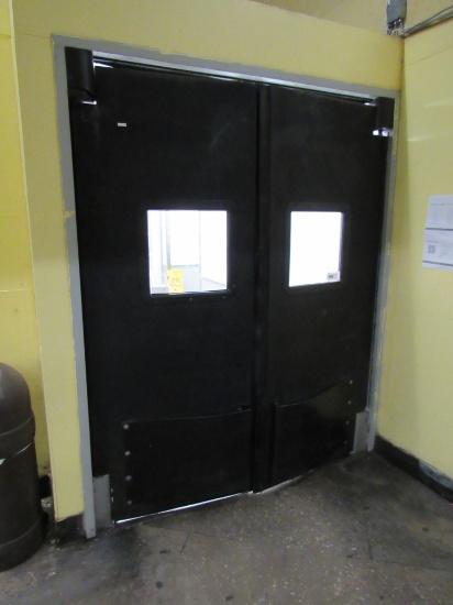 72X90 SWINGING DOOR SET W/HARDWARE