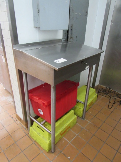 S/STEEL RECEIVING DESK