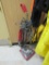 SANITAIRE COMMERCIAL VACUUM
