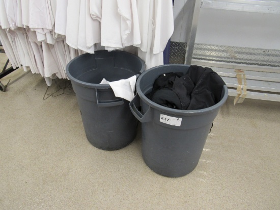 ROUND TRASH CANS