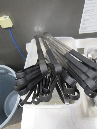 DELI TONGS - ONE LOT