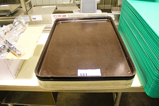 BLACK & WHITE 18X26 TRAYS