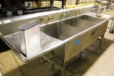 124IN. STAINLESS STEEL 3-COMPARTMENT SINK