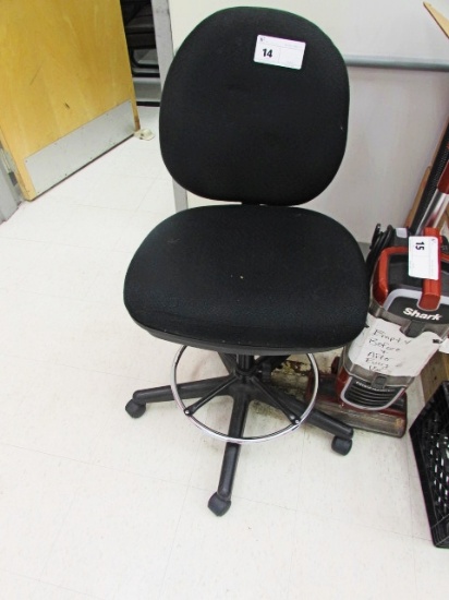 PADDED OFFICE STOOL