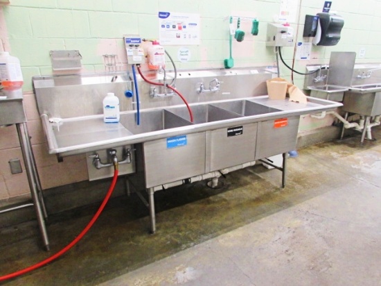 3 COMP STAINLESS STEEL SINK 104IN.