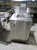 24X24 MOBILE HAND SINK W/WATER HEATER - NO WATER TANKS