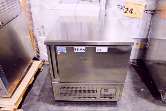NEW SCRATCH & DENT THERMALRITE GBF44-26SP 32IN. SELF CONTAINED 1-DOOR BLAST CHILLER 2015