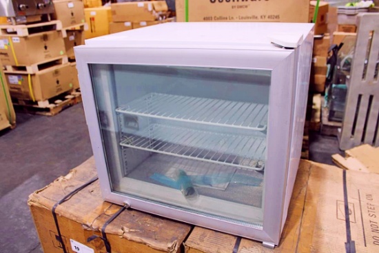 NEW EXCELLENCE CTF-2B 22.5IN. COUNTERTOP FREEZER