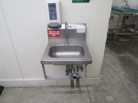 STAINLESS STEEL HAND SINK