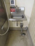 STAINLESS STEEL HAND SINK