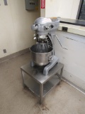 HOBART 20-QUART MIXER W/BOWL, WHIP, STAND