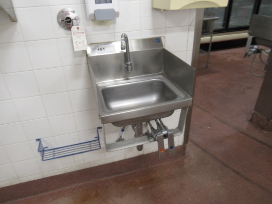 STAINLESS STEEL HAND SINK