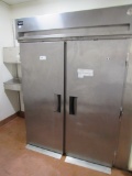 DELFIELD SELF-CONTAINED 2-DOOR ROLL-IN COOLER