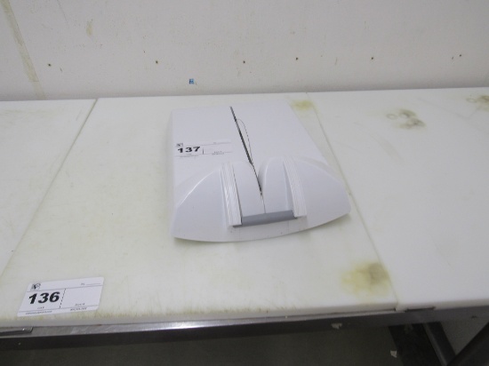 CHEESE SLICER