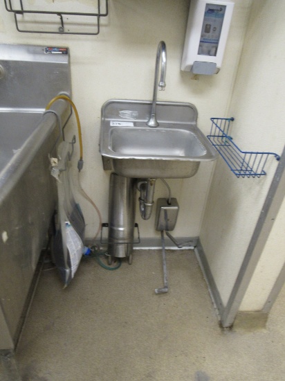 STAINLESS STEEL HAND SINK