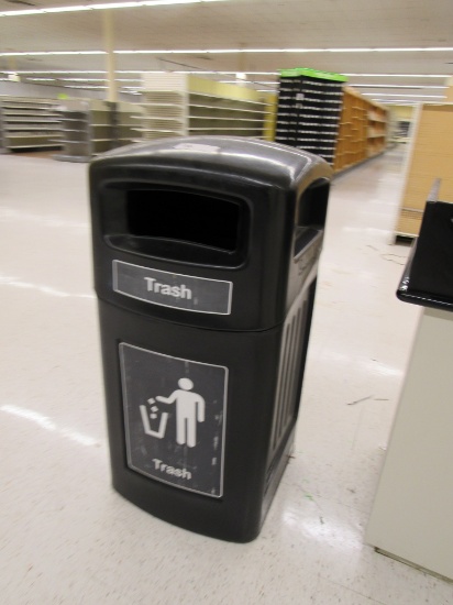 OUTDOOR TRASH CAN
