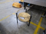 ROUND DISPLAY STAND