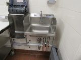 STAINLESS STEEL HAND SINK